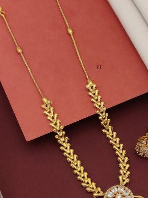 AD Stones Flower Pendant Necklace ABDIN02186