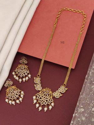 AD Stones Flower Pendant Necklace ABDIN02187