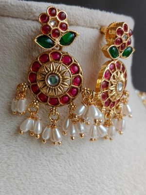 Kemp Guttapusalu Necklace SPAIN02493