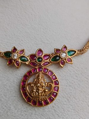 Lakshmi Antique Attigai Necklace SPAIN02524