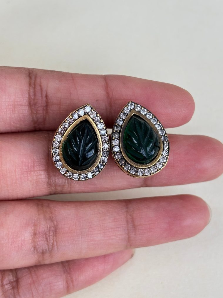 Green Stone Ear Studs SPAIE02538