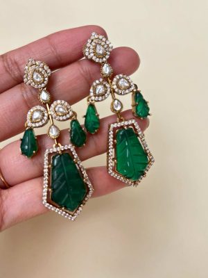 Victorian Long Green Earrings SPAIE02570
