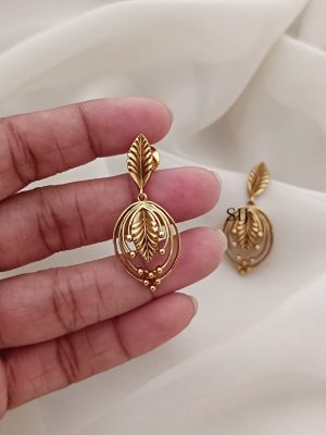 Antique Leaf Earrings ARJIE02656