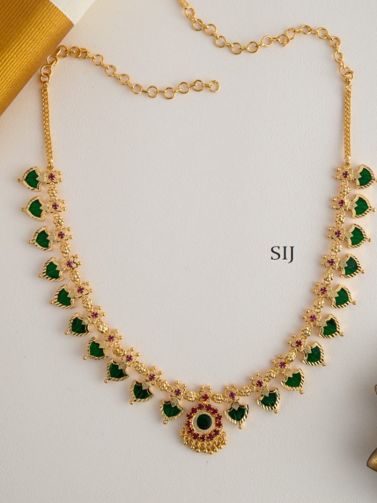 Green Palakka Necklace AJPIN03448
