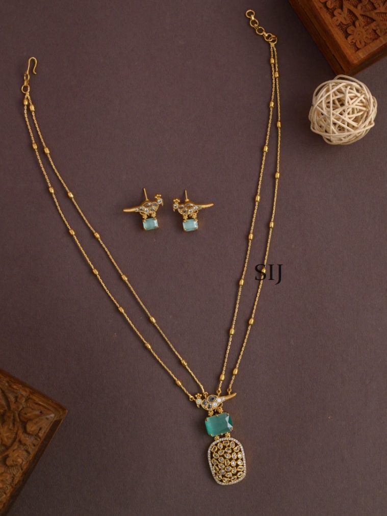 Stone Layered Bird Necklace AJPIN03458