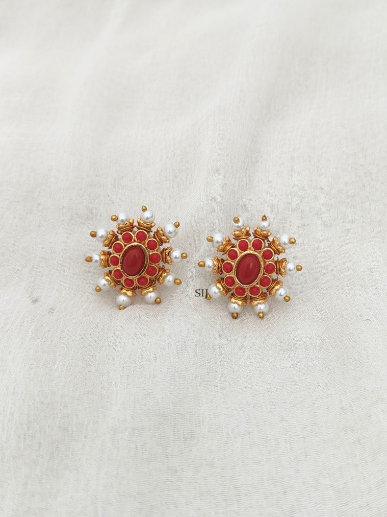 Coral and Pearl Earstuds