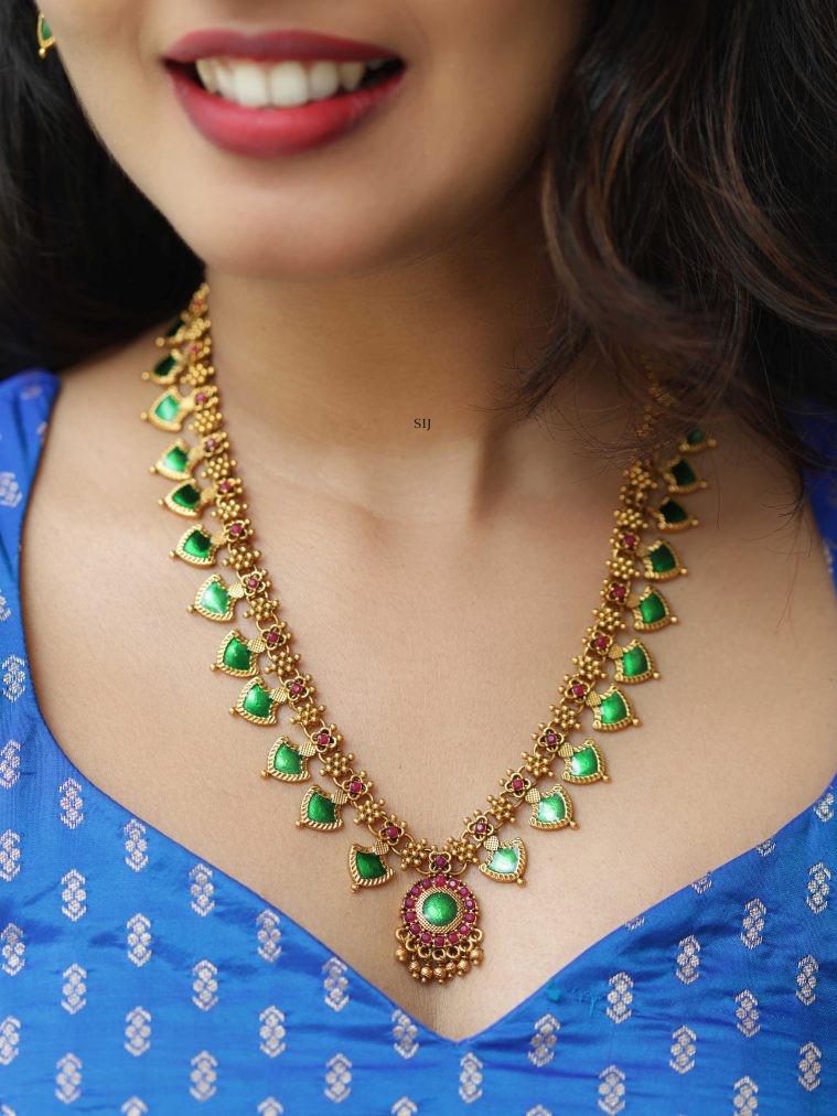 Emerald Ruby Palakka Haram VARIL01171