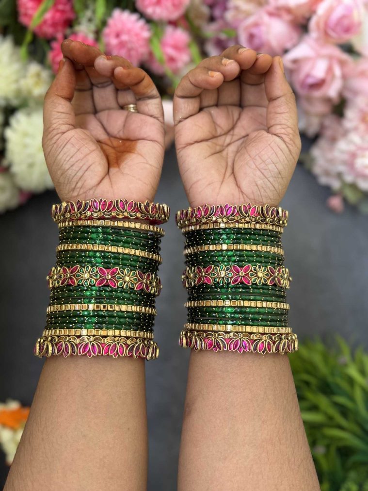 Green & Pink Silk Thread Glass Bangles Combo MAAIB0000071
