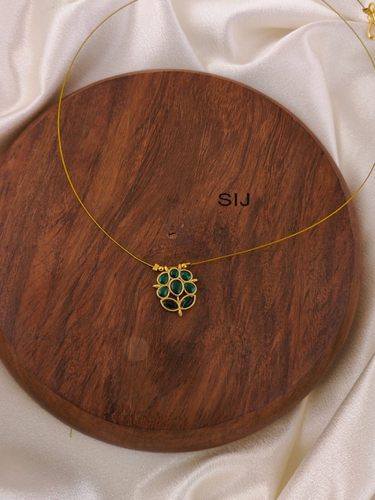Invisible Necklace AJPIN03374