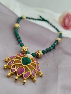 Jadau Kundan Green Beaded Chain DEVIPC00694