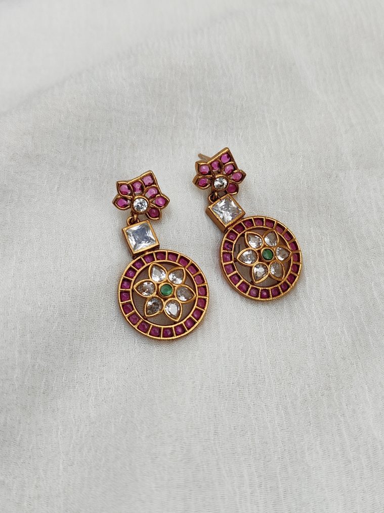 Kemp Flower Earrings DHEIE02630