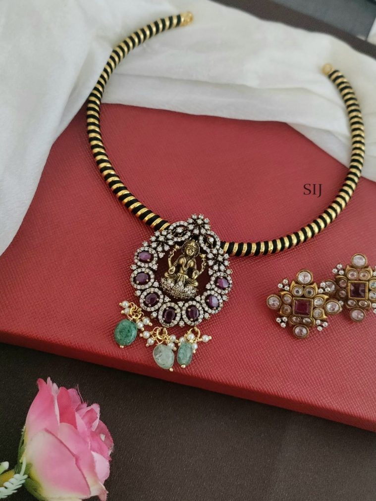 Lakshmi Victorian Hasli Necklace DEVIN00700