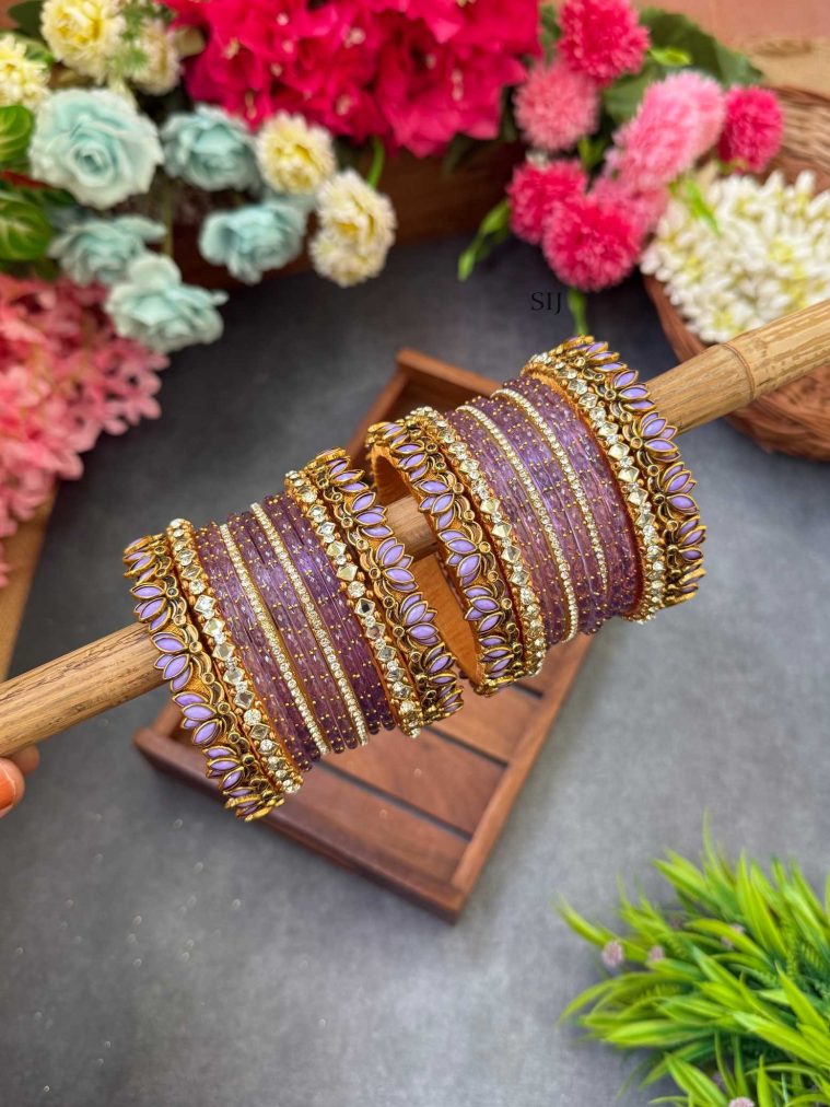 Lavender Silk Thread Glass Bangles MAAIB0000063