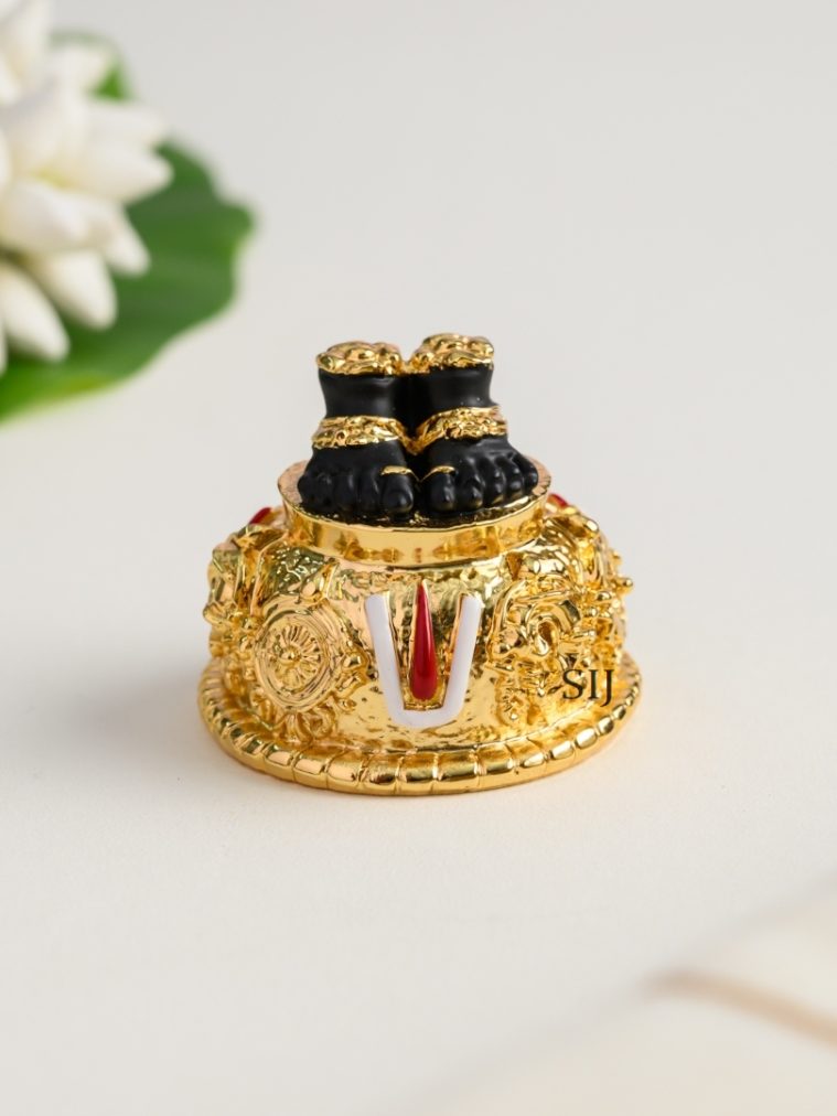 Lord Balaji Paadam Antique Kum Kum Box AJPIK03399