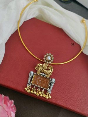 Peacock Hasli Necklace DEVIN00709