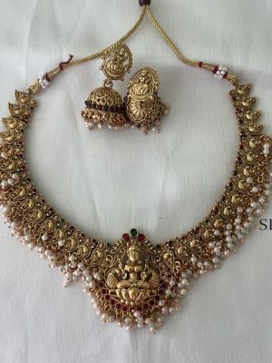 Pearl Lakshmi Necklace DIVIN00875
