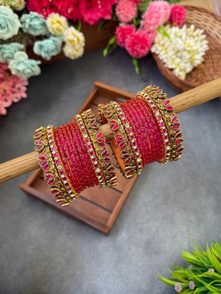 Pink Silk Thread Glass Bangles MAAIB0000060