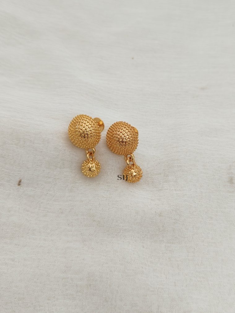 Plain Round Screw Back Earrings