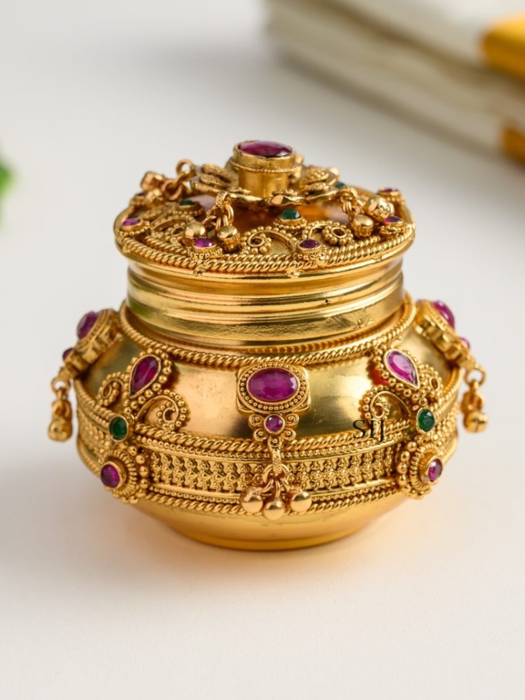 Pot Design Antique Kemp Kum Kum Box AJPIK03398