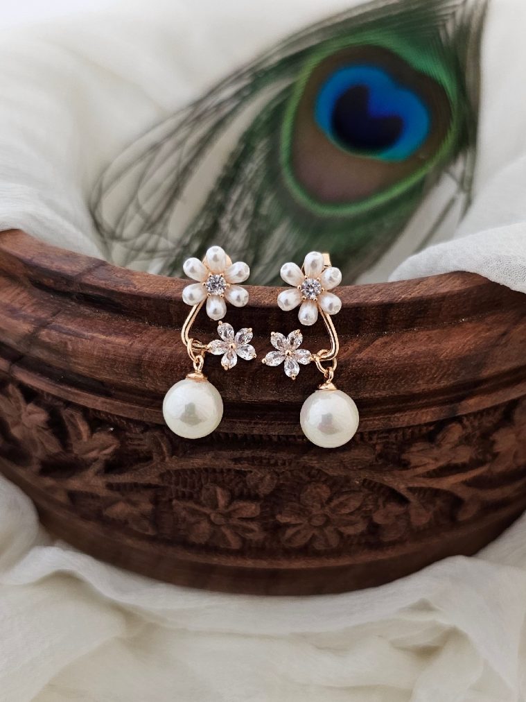 Rose Gold Korean Earrings CHEIE03111
