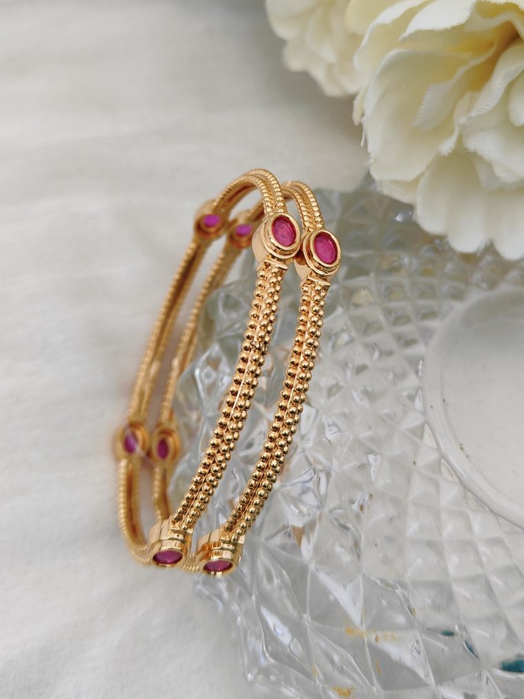 Ruby Kemp Bangles DHEIB02620