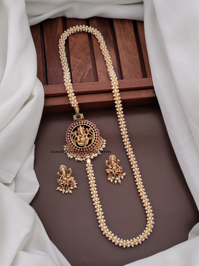 Ganesh Pearl Mugappu Chain CHEIO02036