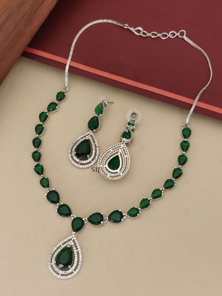 Silver Plated Emerald Necklace ABDIN02258