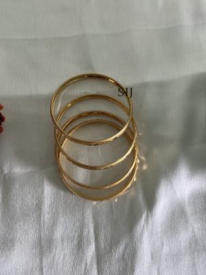 Simple Daily Wear Bangles DIVIB00806