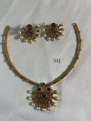 Stone Hasli Necklace DIVIN00835