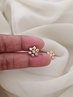 White Stone Earstuds